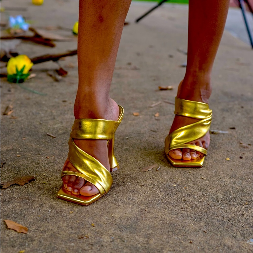 “Stacie” Style Heel